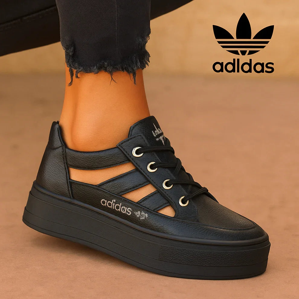 AD© Women's Platform Trainers