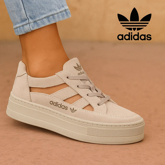 AD© Women's Platform Trainers